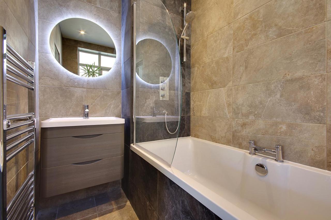 Large En-Suite By The Beach Bournemouth Dış mekan fotoğraf