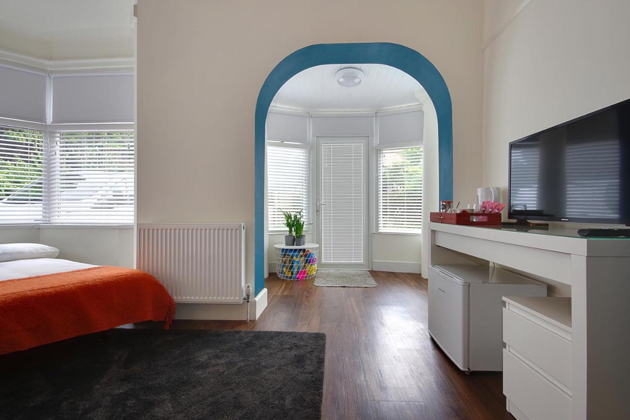 Large En-Suite By The Beach Bournemouth Dış mekan fotoğraf