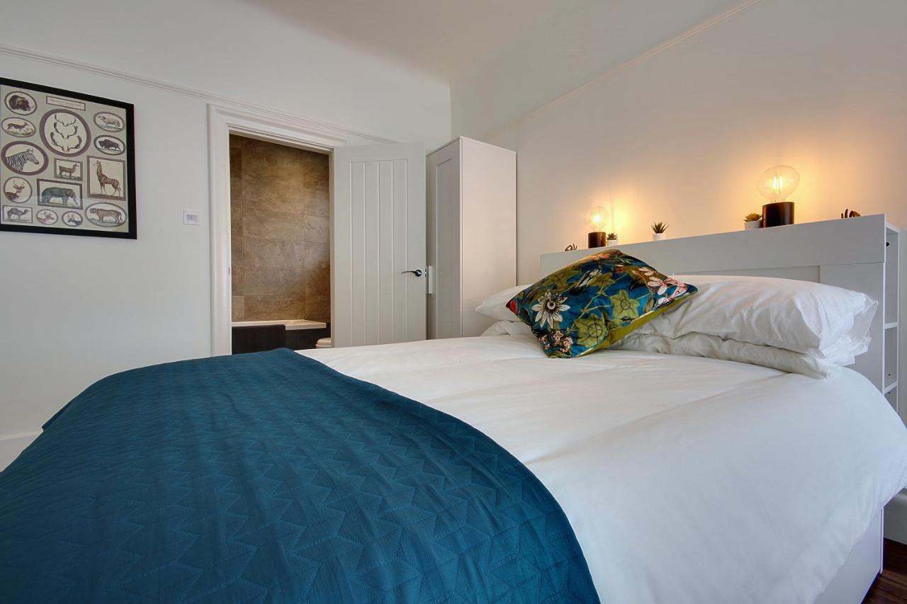 Large En-Suite By The Beach Bournemouth Dış mekan fotoğraf