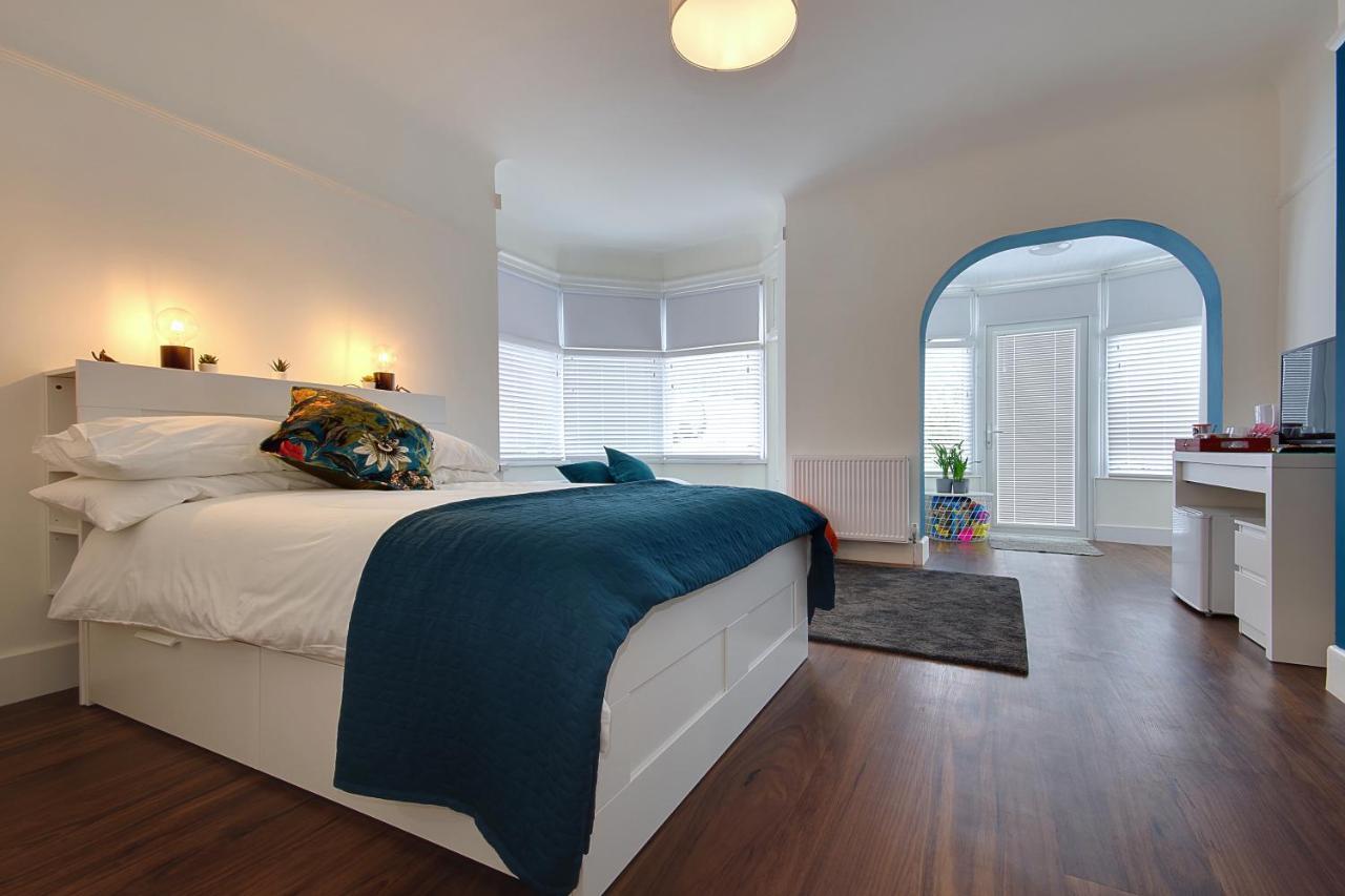 Large En-Suite By The Beach Bournemouth Dış mekan fotoğraf
