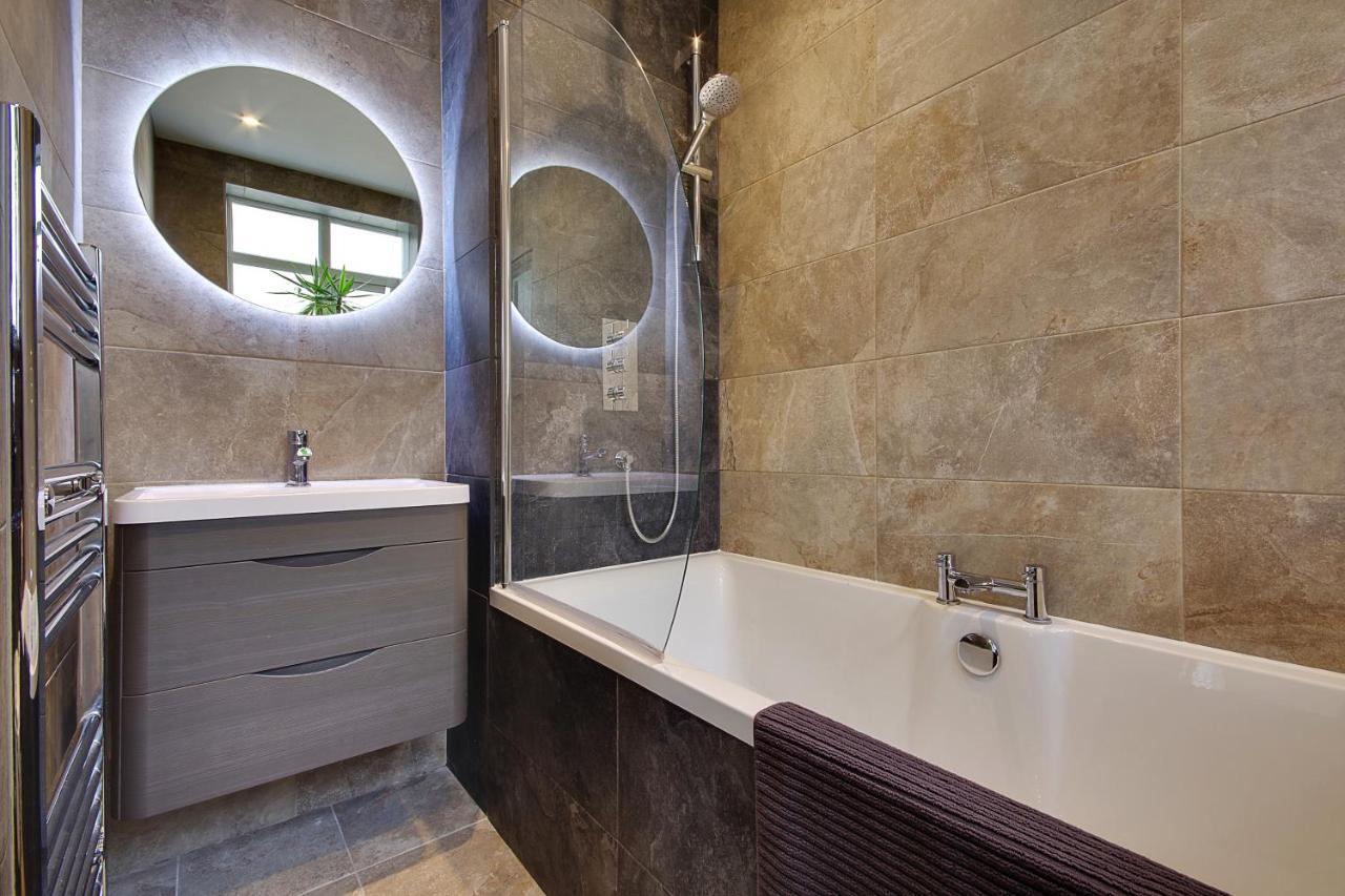 Large En-Suite By The Beach Bournemouth Dış mekan fotoğraf